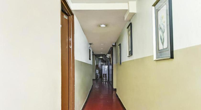 Spot On 90463 Bintang Hotel 2*